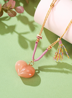 珞石桃花酿爱心屁桃流苏毛衣链女