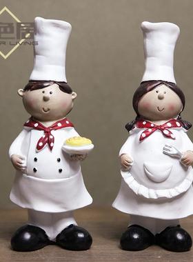 北欧创意厨师摆件家居装饰品树脂工艺品酒柜橱窗餐厅面包店装饰