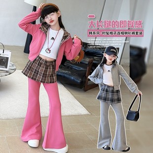 女童春装爵士舞套装2026小辣妹短款连帽格子屁帘喇叭裤模特走秀服