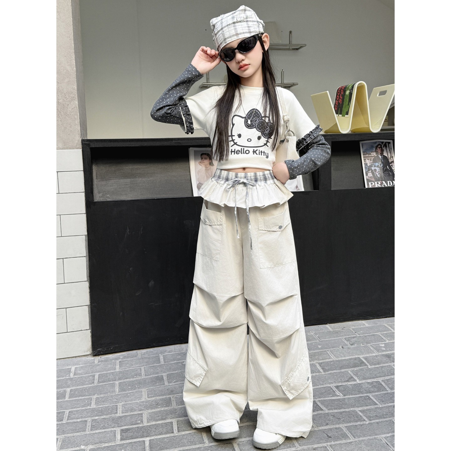 2026女童爵士舞春秋款休闲套装洋气韩版上衣拼接弯刀阔腿裤两件套