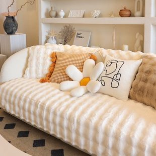 冬季 枕西湖2022新款 毛绒沙发垫加厚保暖客厅组合简约沙发套罩定制