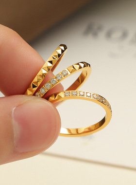 轻奢精致半圈镶钻铆钉钛钢戒指个性日韩时尚潮流食指戒指女不掉色