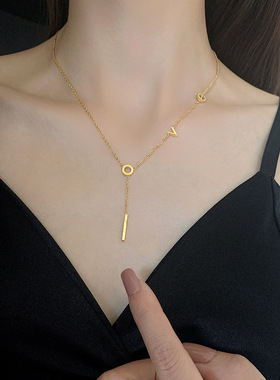 love钛钢不掉色项链玫瑰金冷淡风简约锁骨链气质颈链女潮短款吊坠