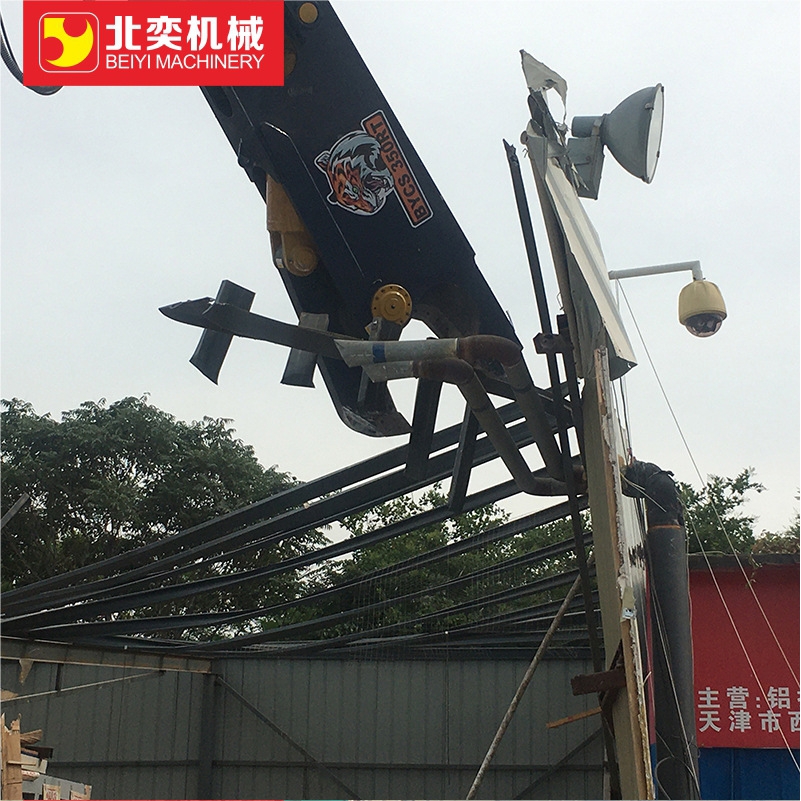 化工厂管道作业 钢结构棚架拆除液压鹰嘴剪