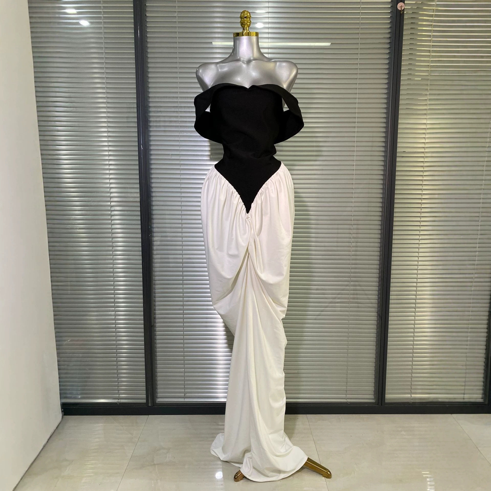 亚马逊欧美撞色绑带抹胸生日包臀绷带晚宴名媛礼服紧身长裙