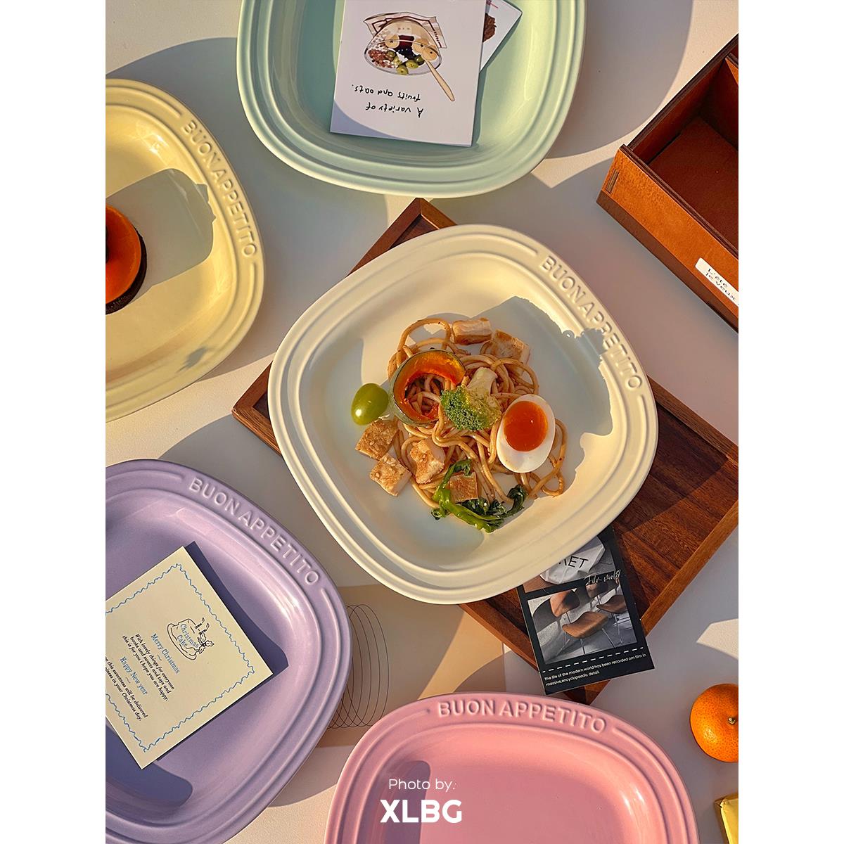 ins风方形盘子陶瓷奶油色浮雕字母餐具家用西餐意面甜品早餐盘子