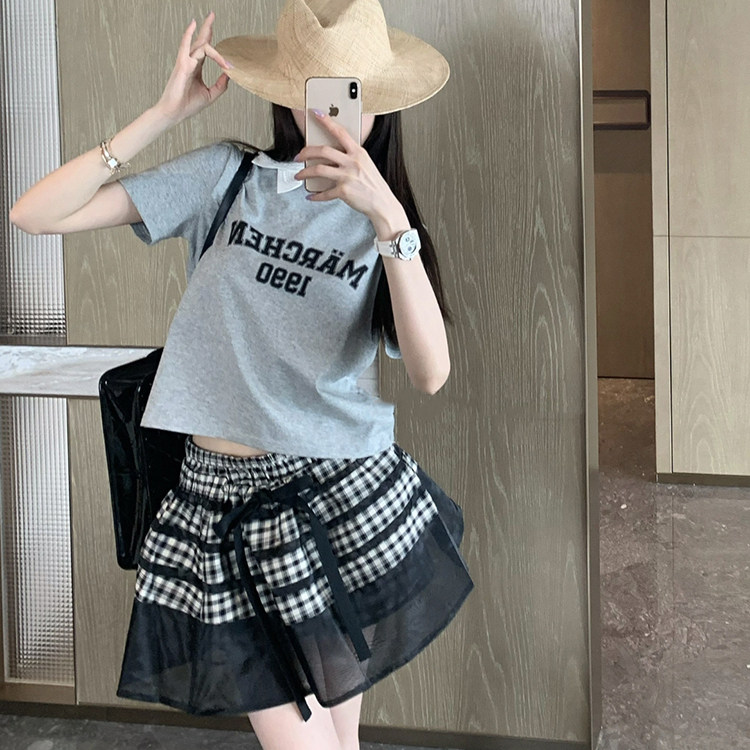 ICEYY marchen韩系字母印花休闲短袖T恤女设计感修身显瘦圆领上衣