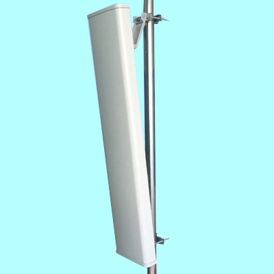 698-960MHz 双极化高增益板状定向天线15dBi 90度 700/800/900MHz