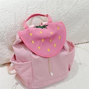 草莓双肩包初中高中女生小学生书包2025新款ins小众大容量不撞款