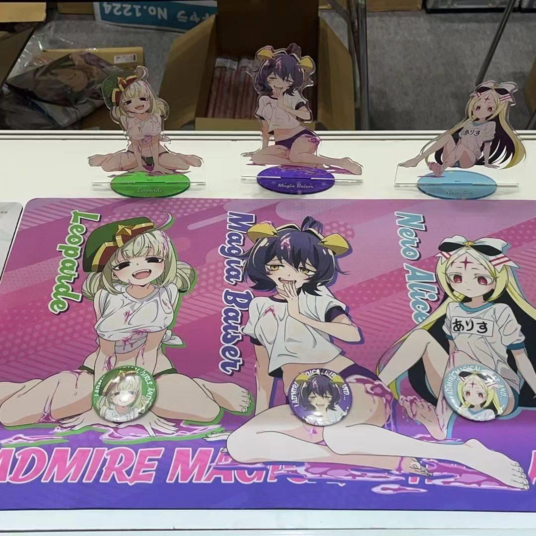 憧憬成为魔法少女C104限定体操服涂鸦吧唧动漫徽章立牌舞提娜日谷