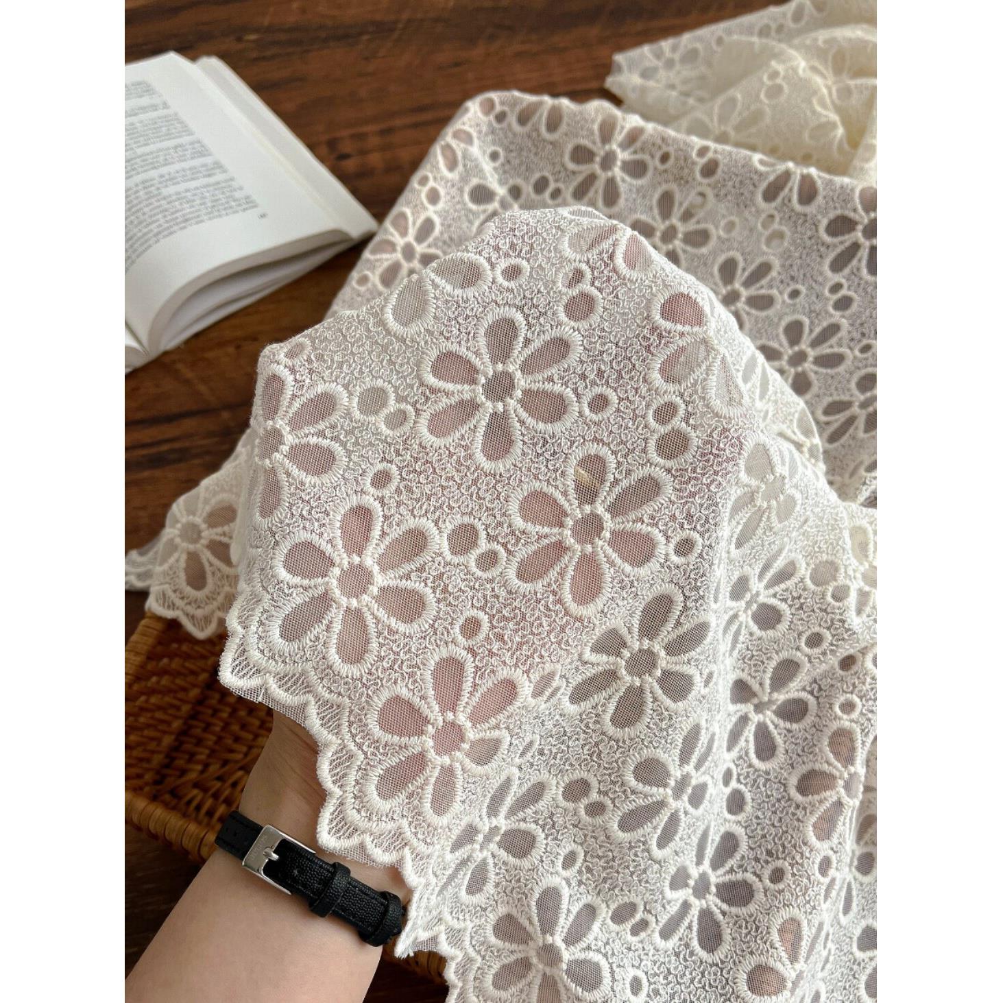 网纱布料米色镂空绣花柔软女装打底裙装蕾丝面料辅料手工diy