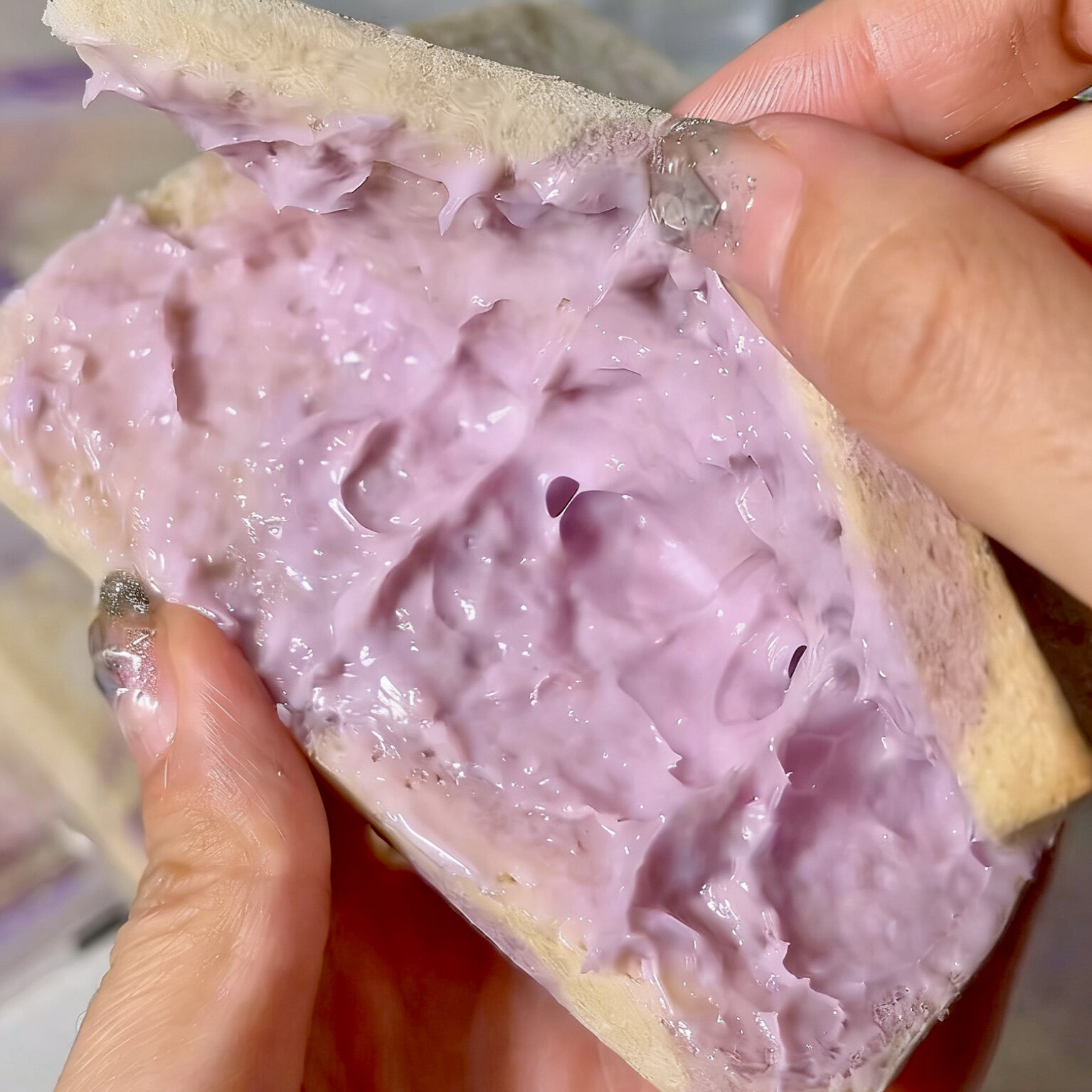 芋泥味无边夹心吐司去皮三明治早餐糕点充饥下午茶休闲零食小点心