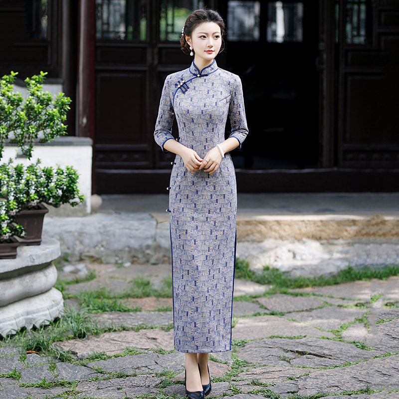 2026新款弹力格子妈妈装国风新中式长款春季长袖改良旗袍女复