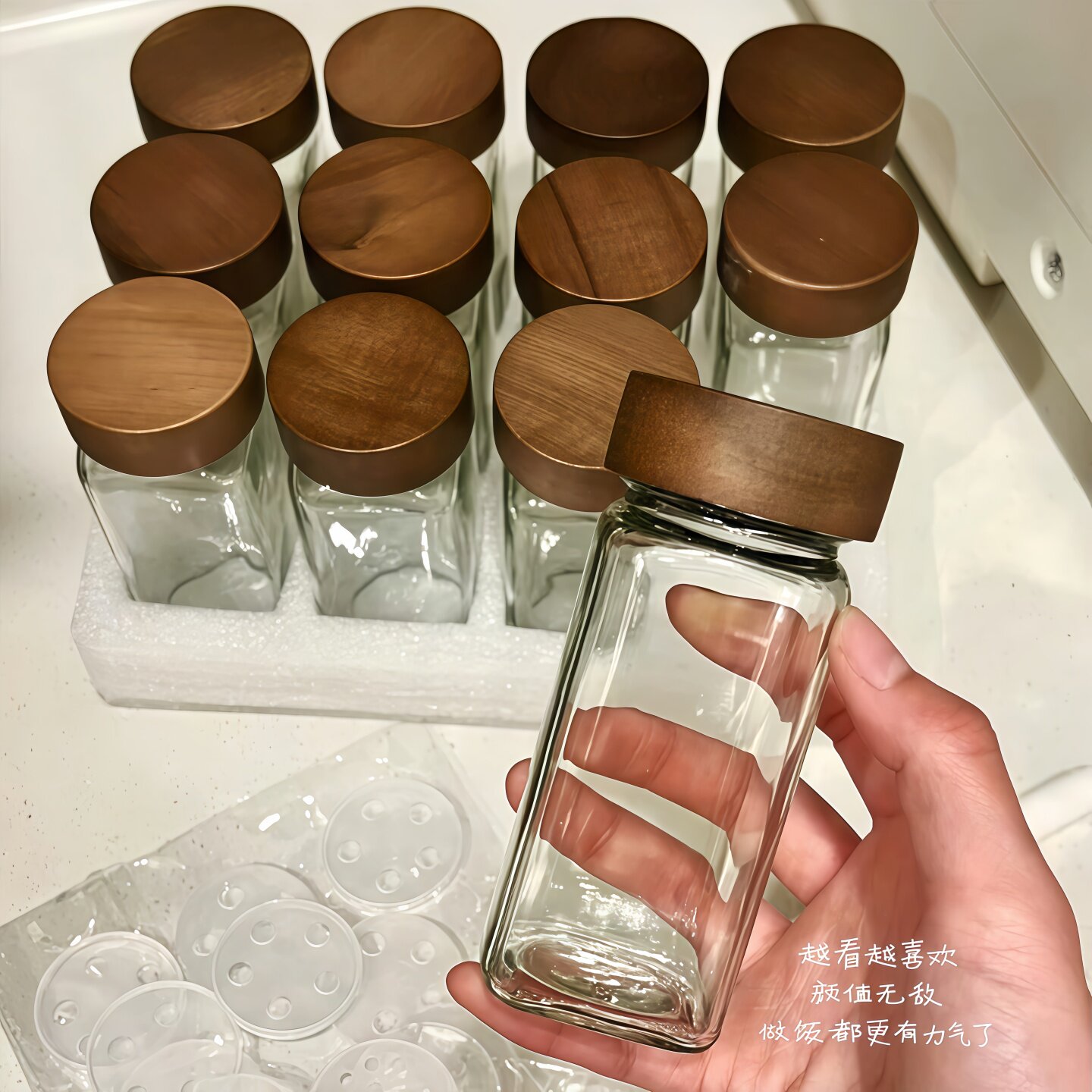 厨房调料罐家用玻璃防潮调料盒佐图片