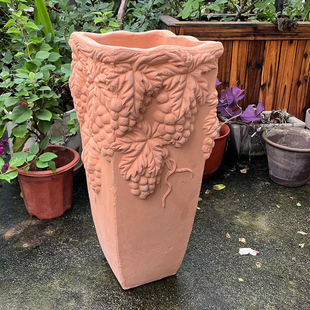 手工手压红陶花盆粗陶动物浮雕葡萄花盆复古做旧透气庭院瘦高花盆
