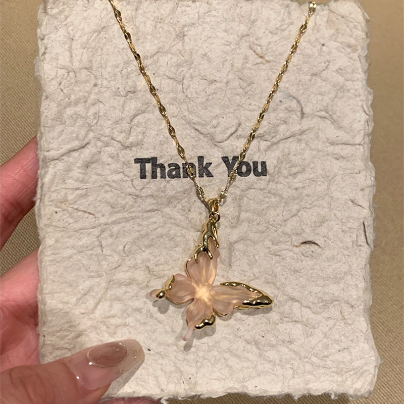 可爱甜美粉色蝴蝶吊坠项链女