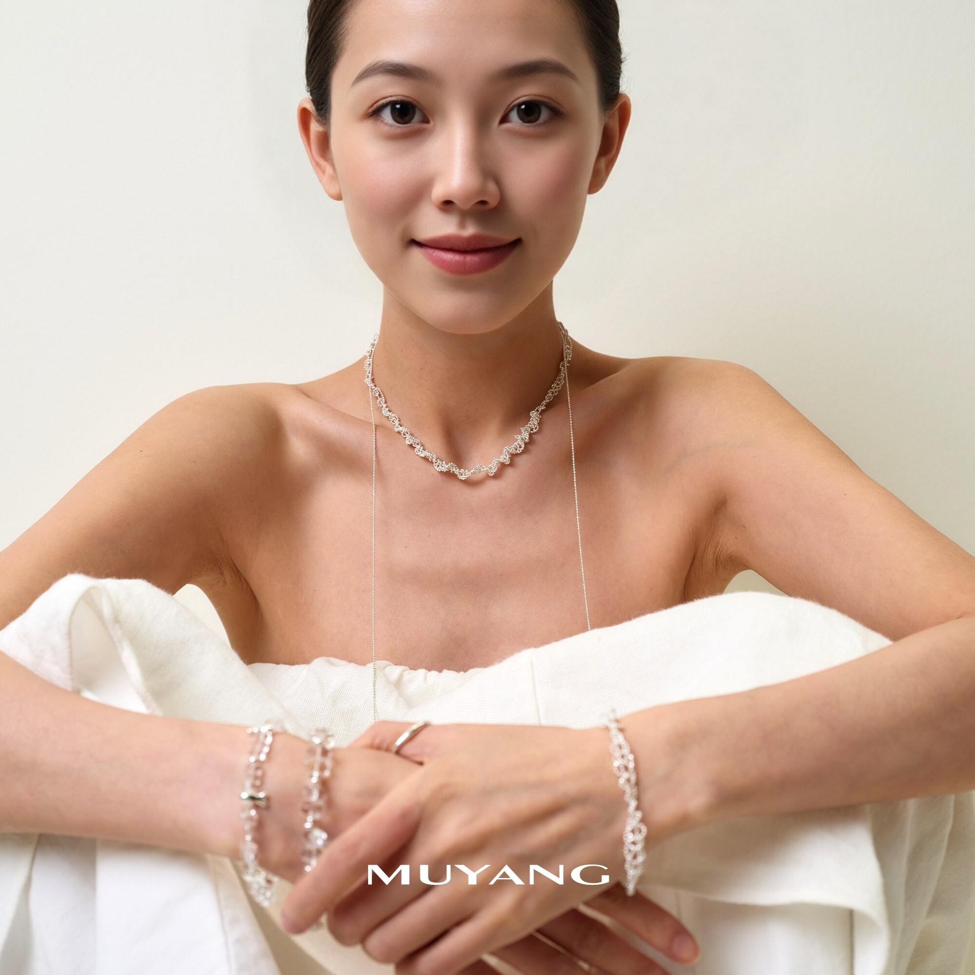 复古白色蕾丝锦环项链女款独特气质百搭颈链小众设计高级感锁骨链