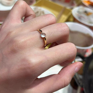 月光白冰透仿猫眼石戒指女2025新款爆款轻奢小众设计高级感食指戒