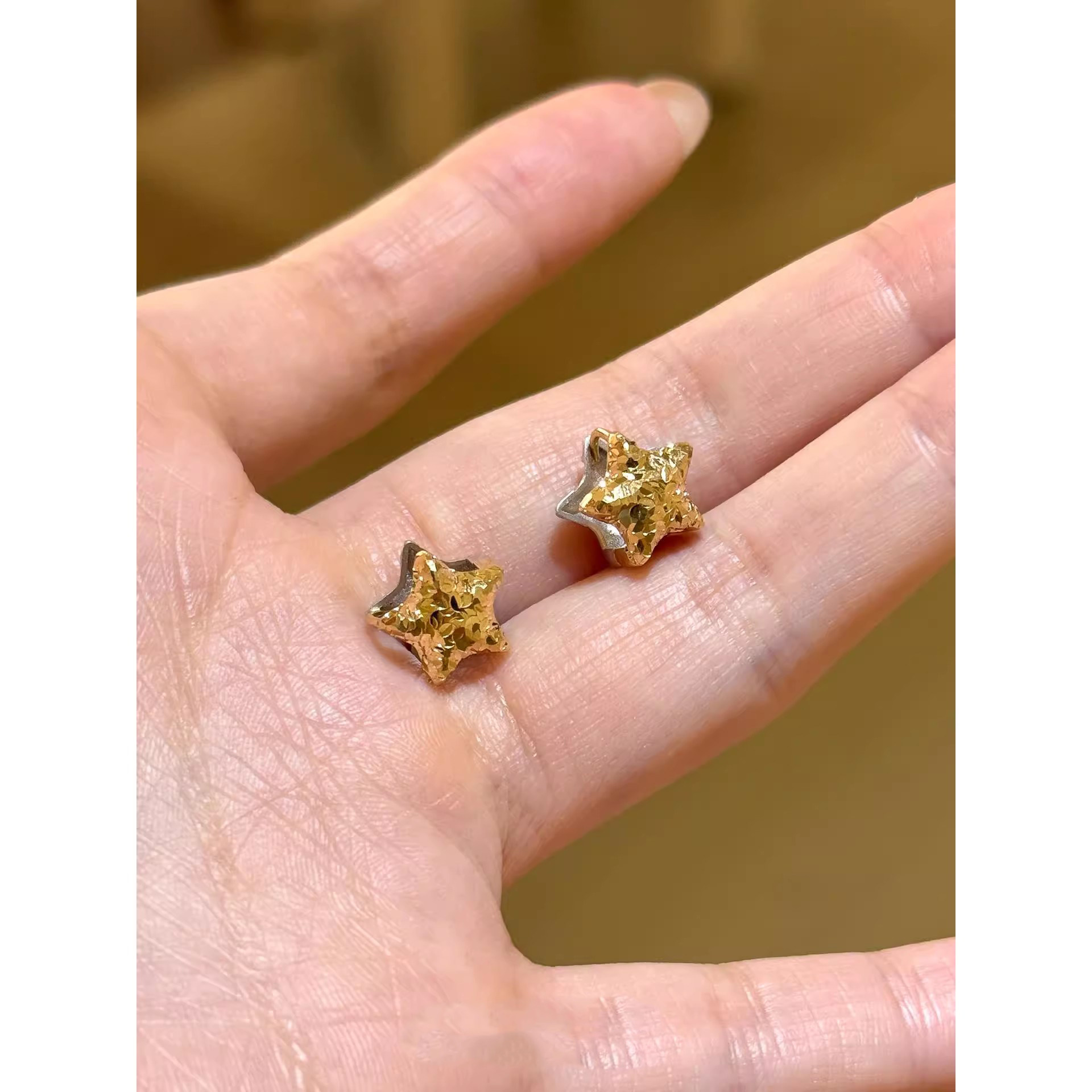 爆闪碎冰冰星星耳扣女款AB面两色可戴耳环轻奢小众高级感耳钉耳饰,饰品/流行首饰/时尚饰品新,耳环,淘宝优惠券,粉丝福利购,淘宝优惠卷