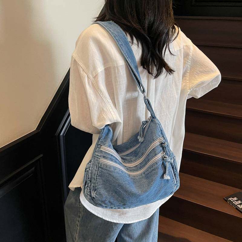 慵懒风斜挎包女2025新款复古牛仔单肩包日系原宿风大容量帆布包潮
