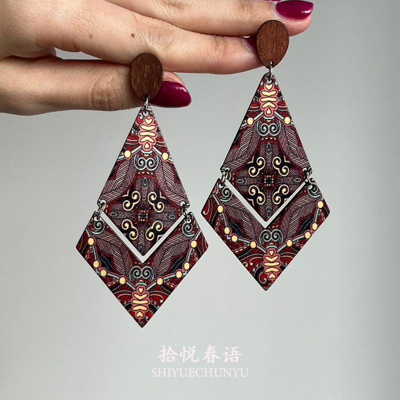 民族风红棕色菱形耳钉女