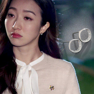 新闻女王徐晓薇同款方形耳钉微镶轻奢高级感小众独特精致耳环耳饰