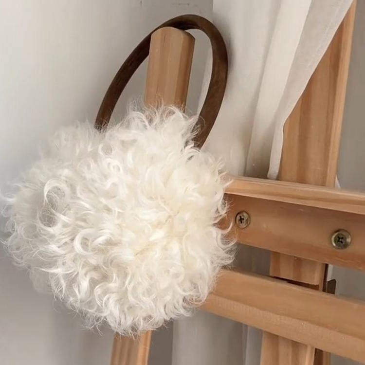 韩国ins个性自然卷羊毛保暖耳罩秋冬时尚高级防冻耳耳包小众气质