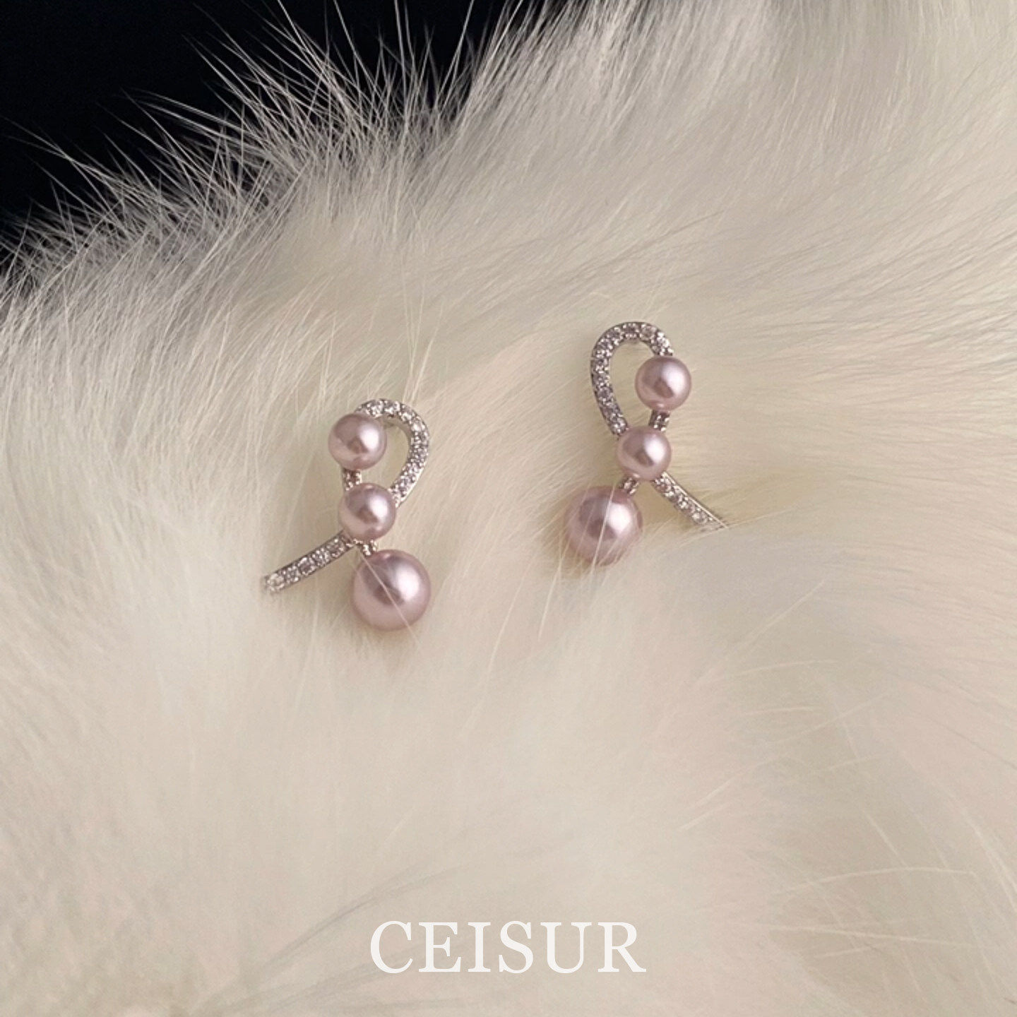 复古仿珍珠交叉耳钉女轻奢高级感耳环气质独特百搭精致小众耳饰,饰品/流行首饰/时尚饰品新,耳钉,淘宝优惠券,粉丝福利购,淘宝优惠卷