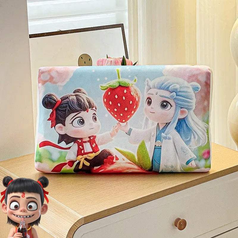 哪吒枕头卡通幼儿园午睡枕卡通