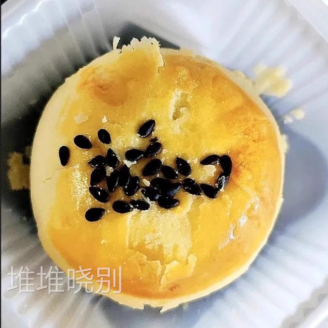 比比赞蛋黄酥12枚雪媚娘夹心传统工艺糕点小吃早餐宿舍网红小零食