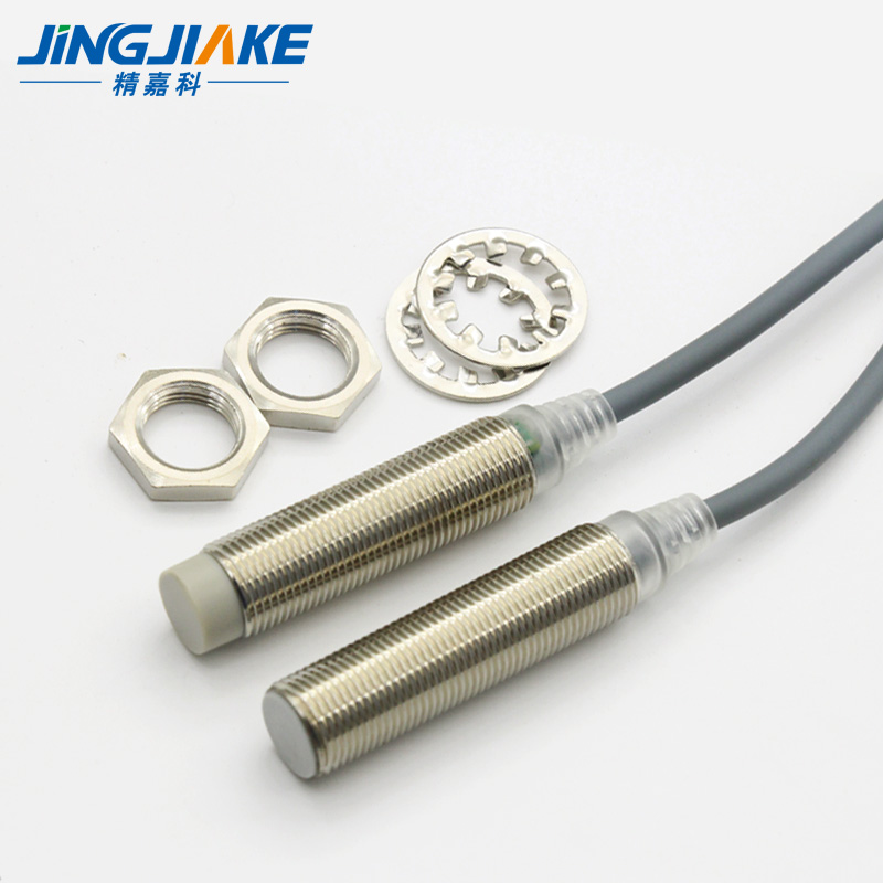 圆柱形M8M12M18M30远距离金属接近开关耐磨防水传感器8mmV12mm18m