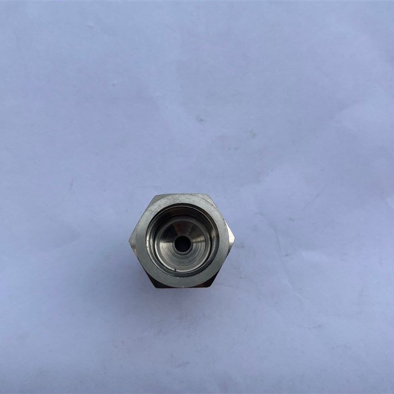 内螺纹M16x1.5 不锈钢快拧接u头 接外径6mm 8mm 10mm pu管或尼龙