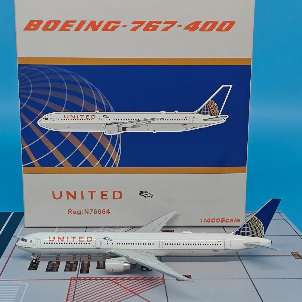 1:400美国联合航空客机B767-400 N76064飞机模型合金摆件收藏PM