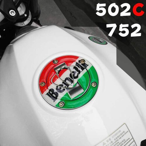 适用於752倍力尼502C油箱盖贴黄龙300 600防刮防水贴防撞条花