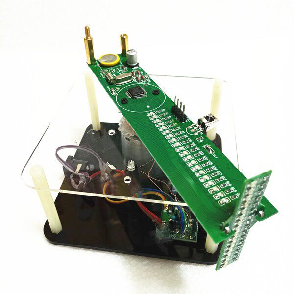 旋转LED套件 立体旋转显示屏 单片机POV时钟旋转LED显示套件 成品