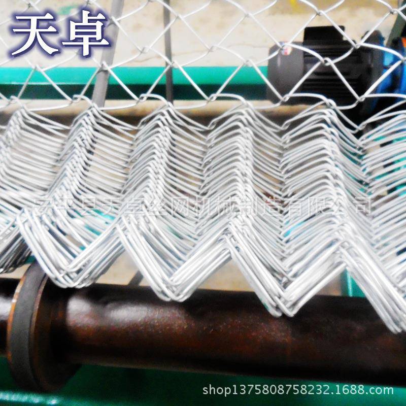 煤矿支护勾花网设备天卓多种规格大小孔铁丝网生产机设计生产