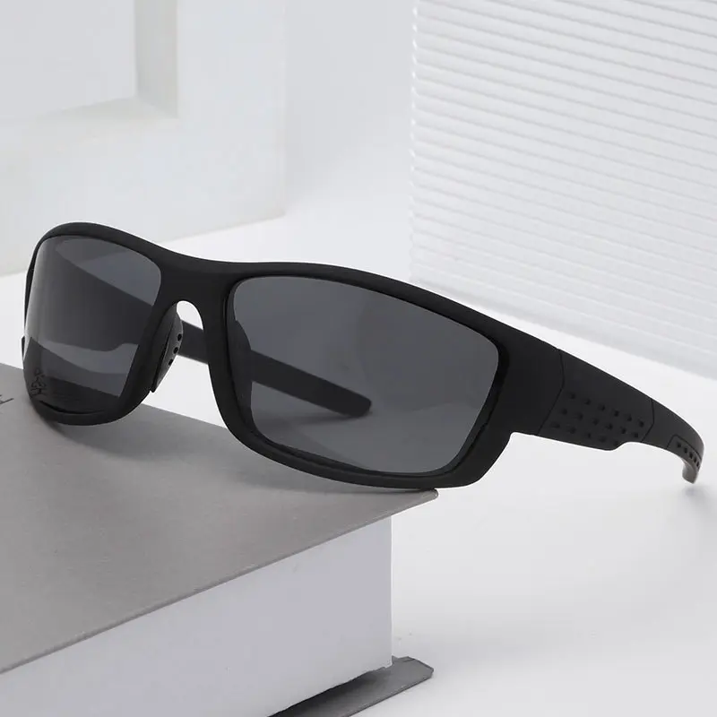 新款户外运动偏光太阳镜男士骑行墨镜自行车防风防紫外线眼镜