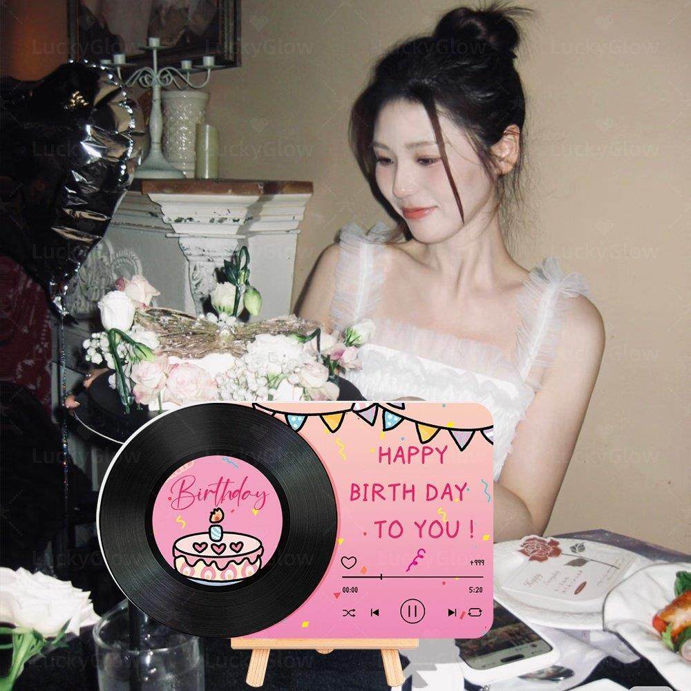 包厢餐厅生日快乐唱片kt板桌面摆件周岁场景布置装饰派对氛围气球