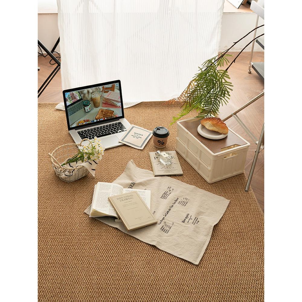 ins风拍照道具网红摆拍装饰品摆件美食摄影氛围感plog地毯复古书