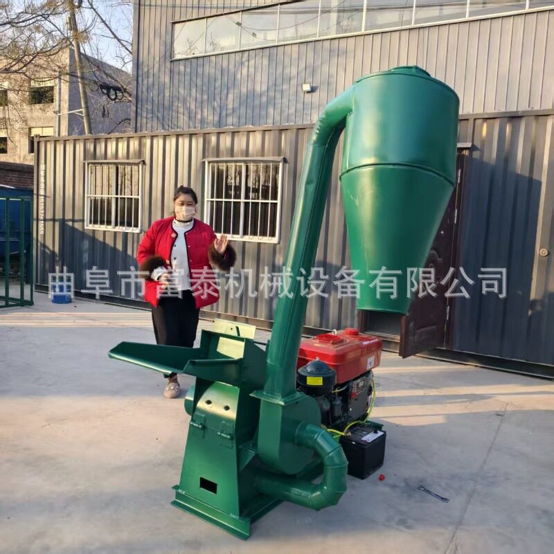 大型稻草打糠机锤片式饲料粉碎机养殖场秸秆稻壳豆粕打粉机
