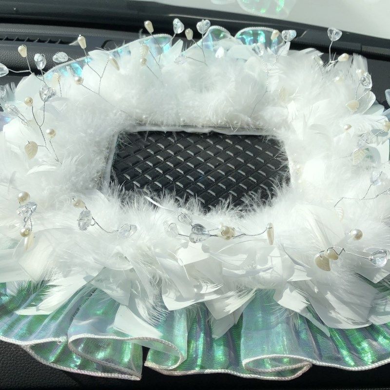 新车可爱粗羽毛车载摆件防滑垫长方形毛毛垫创意漂亮车内装饰用品,汽车用品/电子/清洗/改装,摆件,淘宝优惠券,粉丝福利购,淘宝优惠卷