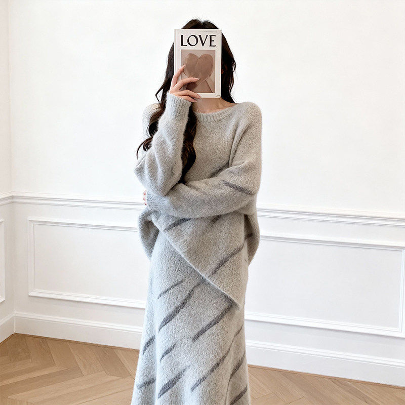 温柔慵懒风立体花朵毛衣半身裙两件套女秋冬显瘦套装女装大码休闲,女装/女士精品,大码套装,淘宝优惠券,粉丝福利购,淘宝优惠卷