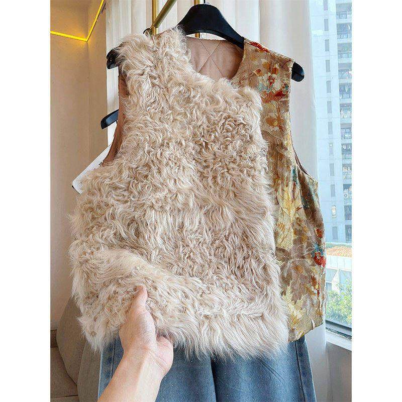 2026年冬新款金咖色夹棉马甲女轻奢风无袖加厚保暖背心内搭坎肩,女装/女士精品,大码内搭,淘宝优惠券,粉丝福利购,淘宝优惠卷