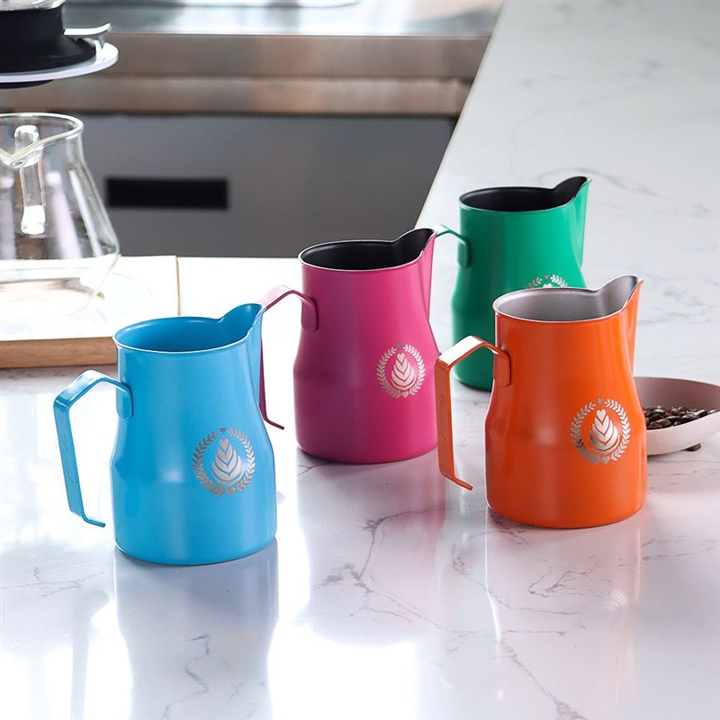 长嘴意式咖啡打奶缸不锈钢大z肚拉花缸鹤嘴拉花杯奶泡杯特氟龙