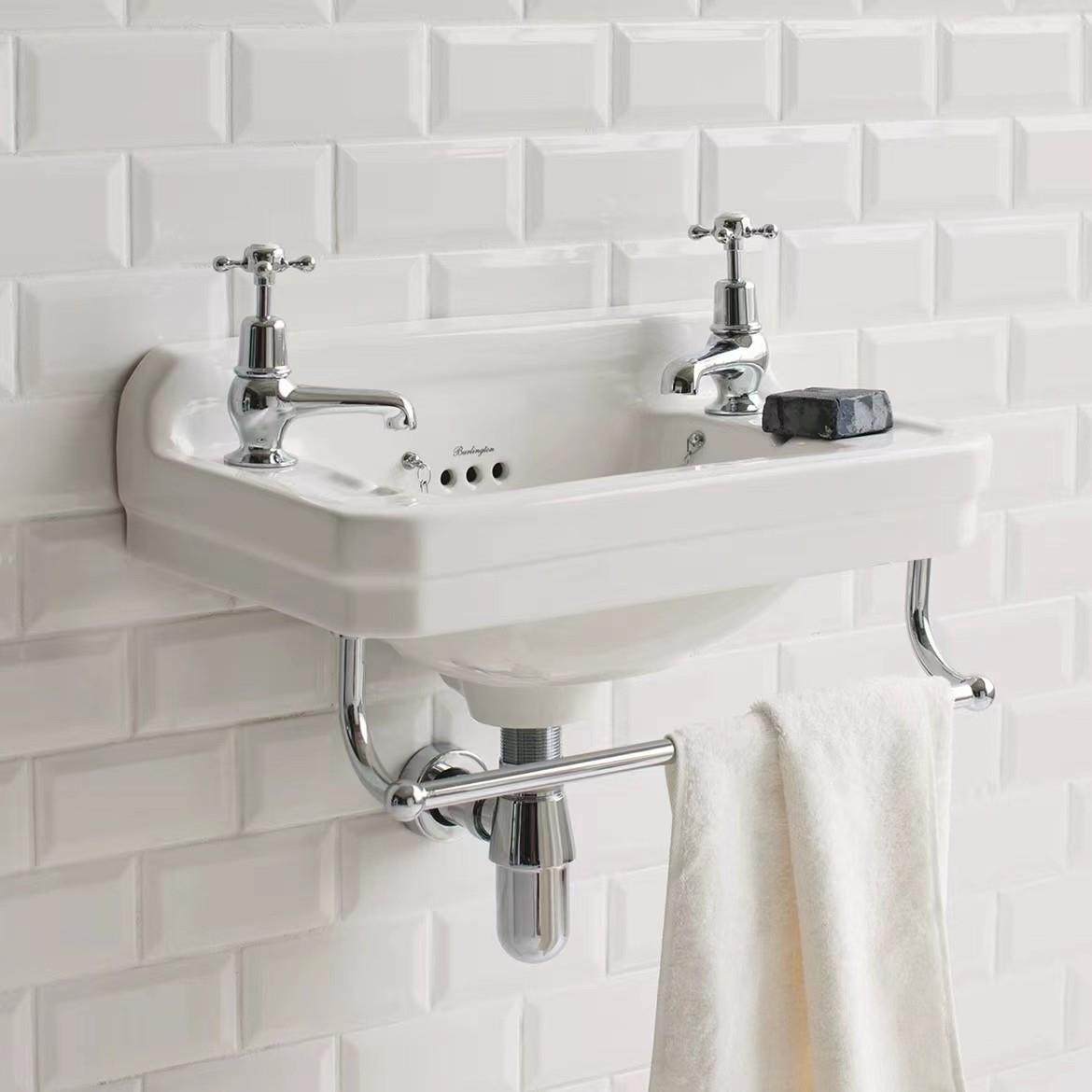 德泰莱浴室覆古小尺寸壁挂式洗手盆，小空间迷你经典小洗手盆