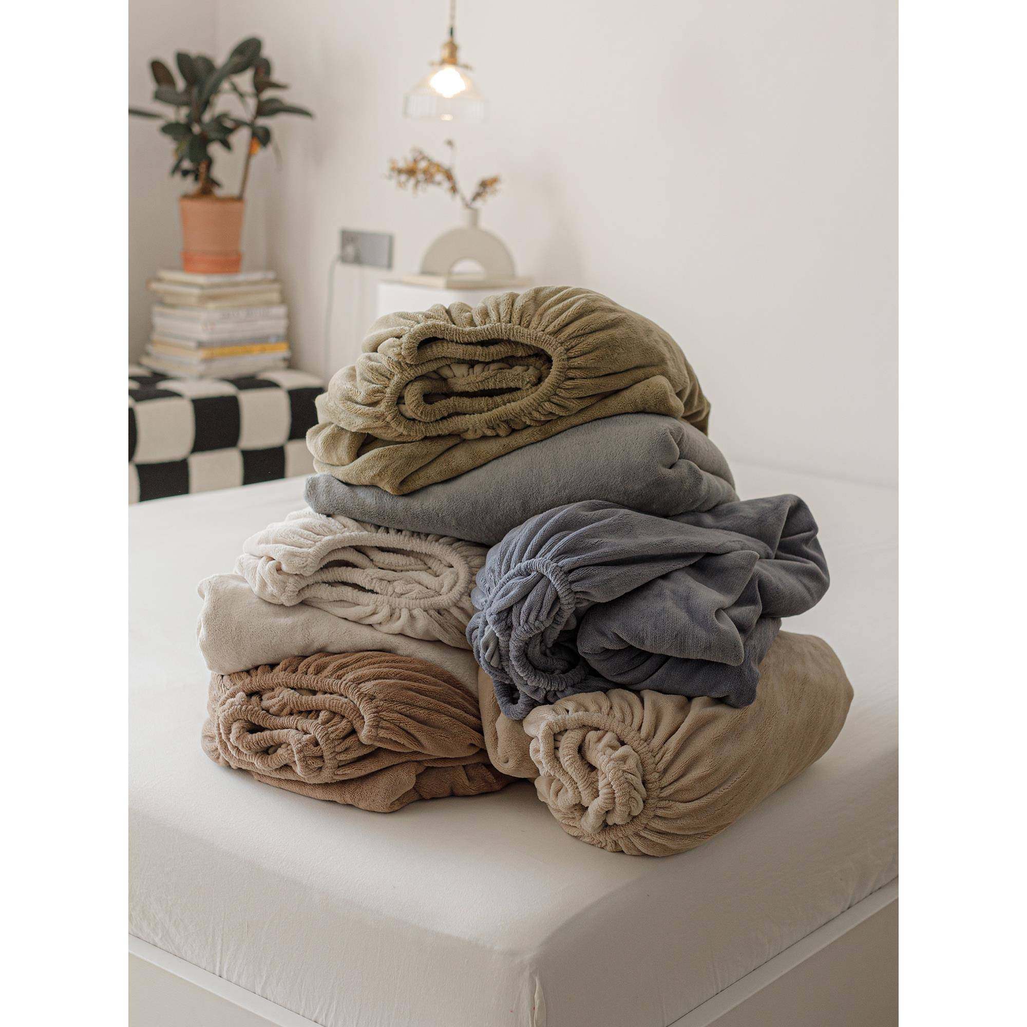 保暖纯色加绒牛奶绒床笠单件 冬季珊瑚绒床罩保护套防滑加厚床单