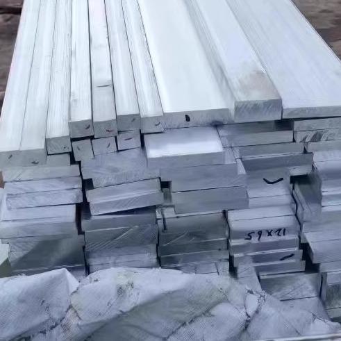 5052铝排 6063 7075扁条2A12 5083方棒 5A06型材6082铝板铝棒3003