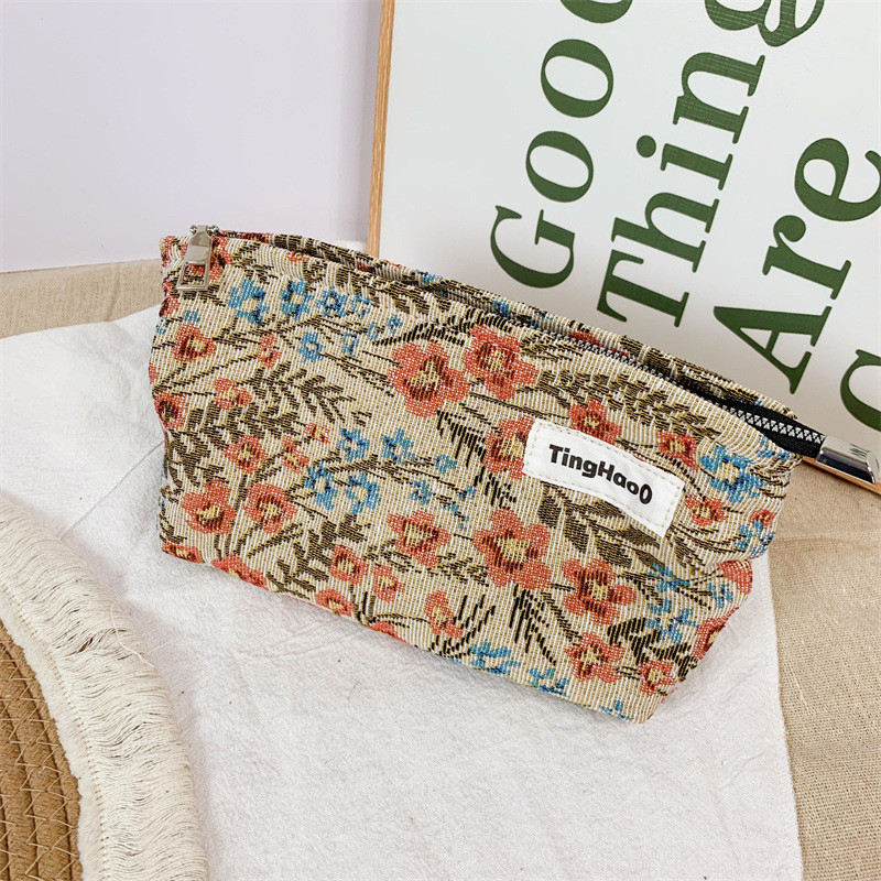 护肤品收纳包大容量实用布艺提花粗纺补妆包文艺国风优雅温柔女包