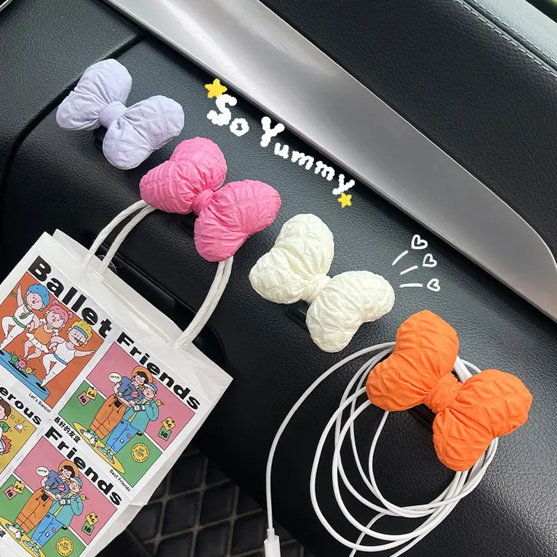 汽车挂钩前排可爱ins风多功能车载小挂钩车上副驾驶粘钩挂物勾女