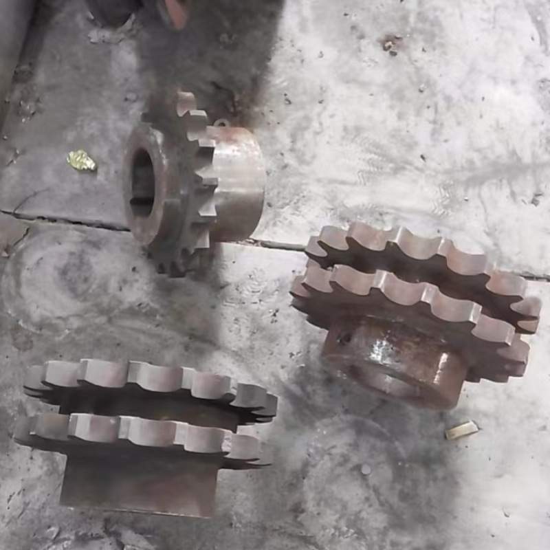 销售传动链链轮 提升机刮板机适用于各种输送机器用链轮